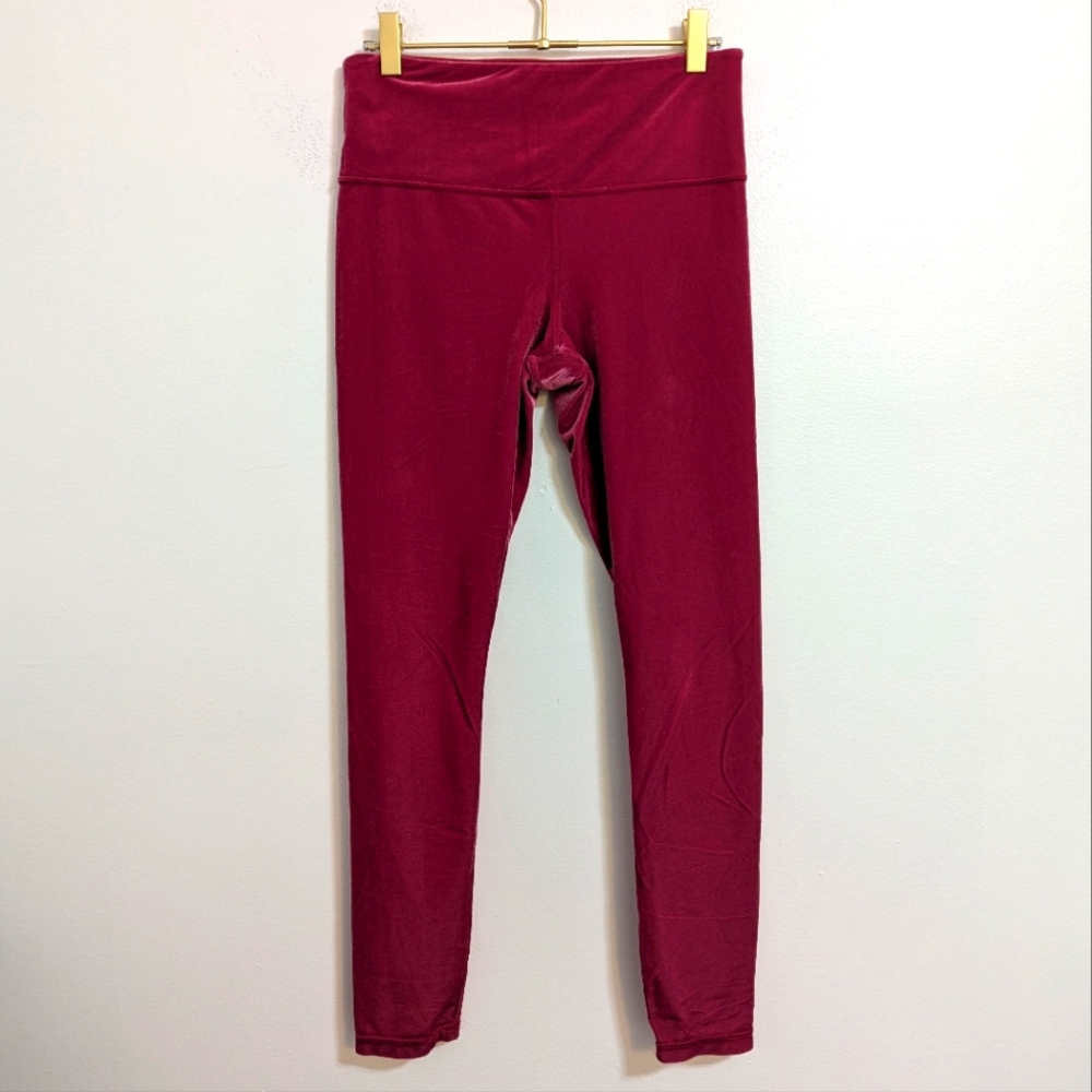 Athleta‎ Medium Pinkish Rose Red Velvet Elation Tights Leggings